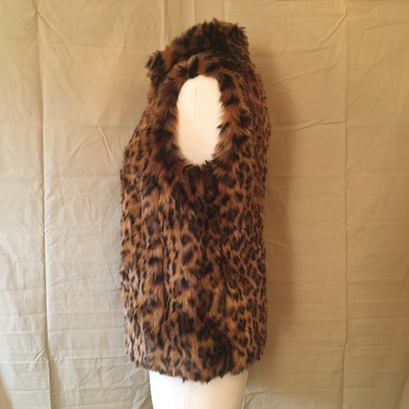 NWT J Crew Leopard Faux Fur Vest - Picture 6 of 8